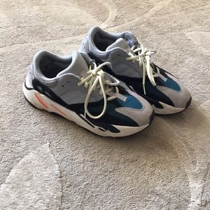 Yeezy 700 Waverunner
